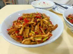 -笨罗卜浏阳菜馆(太平街店)