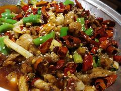 香锅牛蛙-辛香汇(飞洲店)