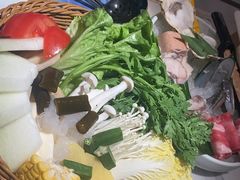 -樾餐厅泰式海鲜火锅(民歌湖店)