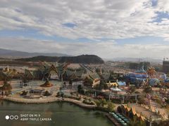 -七彩云南欢乐世界