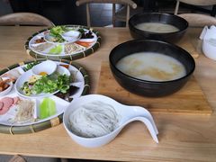 -云锦过桥米线(恒创蜀都公馆店)