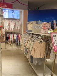 -孩子王(静安大融城店)