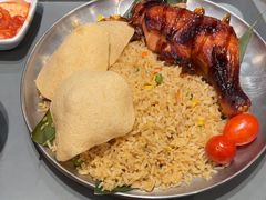 -大食代美食广场(上海中心店)
