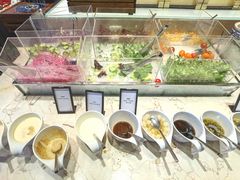 自助调料区-富力希尔顿酒店·地阔自助餐厅