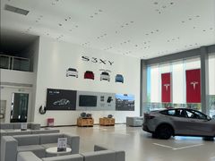 -TESLA 特斯拉(北京后沙峪特斯拉中心)