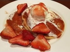 -Pancakes on the rocks(Darling Harbour)