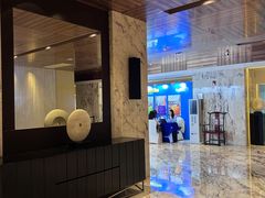 -上海漕河泾万丽酒店
