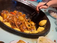 -鱼窝棚柴火铁锅炖(富山屯店)