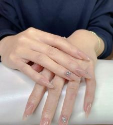 -初瞳专营美睫美甲