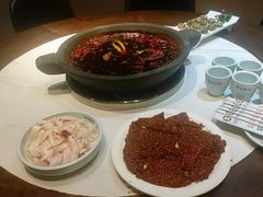 -憨石匠鲜菜火锅(沙坪坝融汇温泉店)