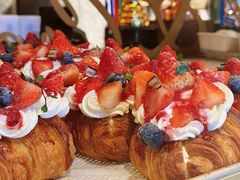 -BUTTERFUL&CREAMOROUS 黄油与面包(万象城店)