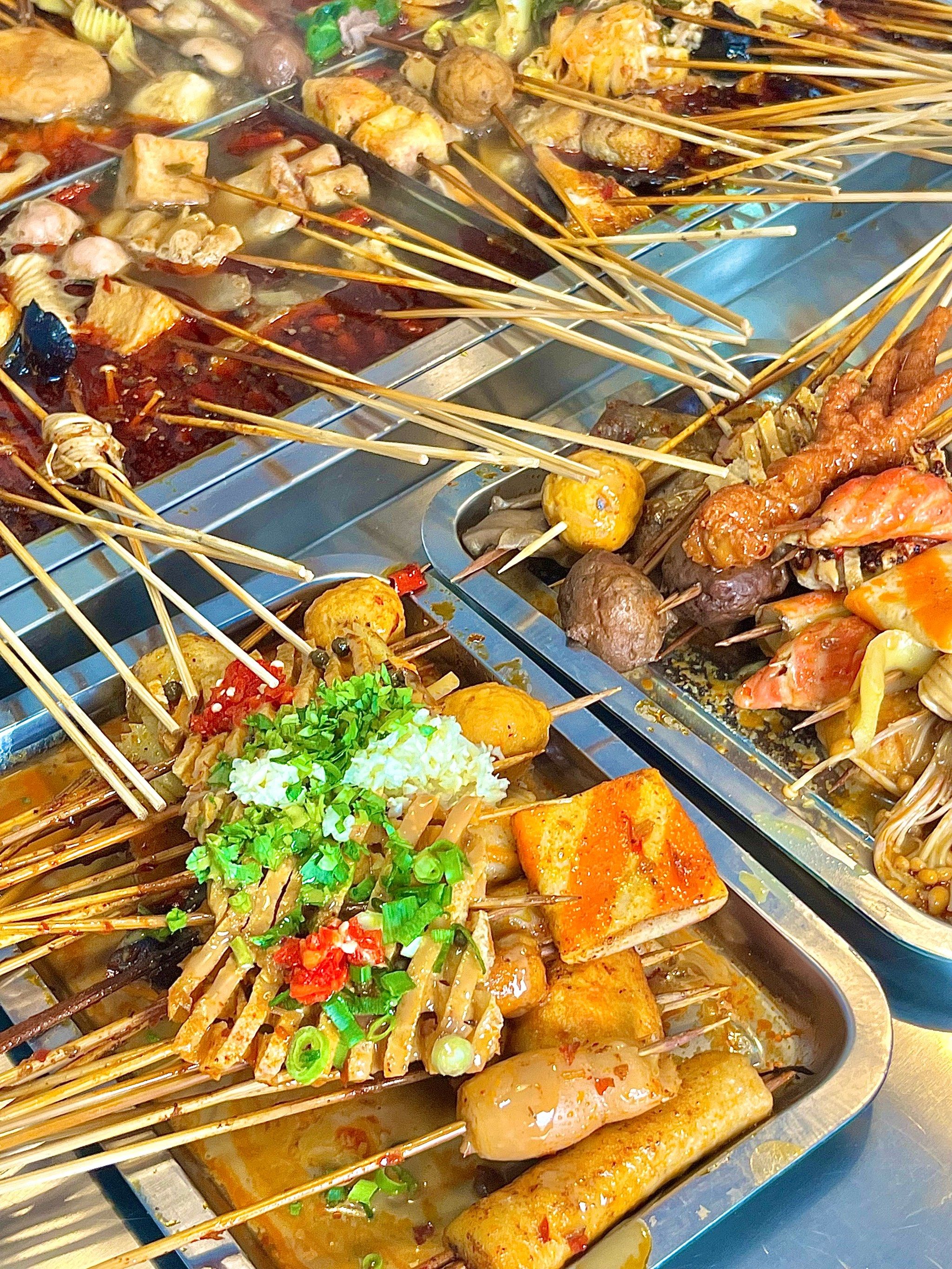 又麻又辣又香的重庆麻辣#撸串儿约起来 又麻又辣又香的重庆麻辣串