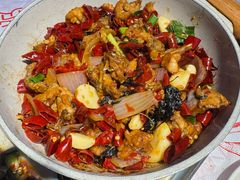 -辣出味岳阳特色烧烤·龙虾大排档(砂子塘总店)