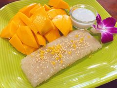 -Dang restaurant (patong phuket)