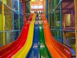 -宝燕乐园(闵行旗舰店)