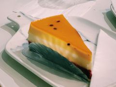 -UNI UNI(环亚凯瑟琳店)