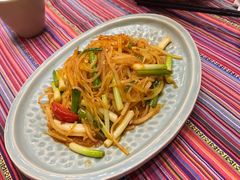 -香巴拉云南餐厅(华莱坞店)