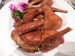 烤乳鸽-御花园·粤菜·海鲜火锅(中山公园店)