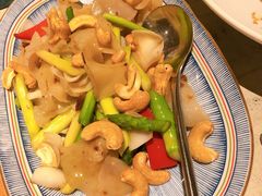 芦笋腰果炒双耳-T館·花园艺术餐厅