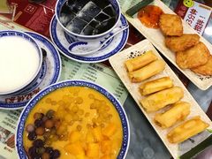 -赵记传承特色牛奶甜品(泉城广场店)