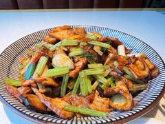 -八斗鸡·湘土菜(国贸店)