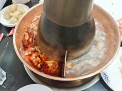 -楼外楼大刀肉传统火锅居(幸福街店)