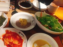 -万兴佳烤肉·长白山老味道(东岸里店)