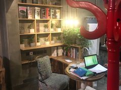 -HIGH FIVE哈福手工汉堡(桂林路店)