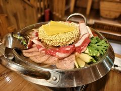 -恩你小木屋·韩式料理(假日广场店)