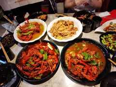 -沪小胖小龙虾(淮海中路旗舰店)