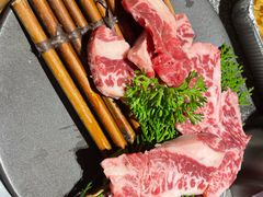 -草家酱蟹炭火烤肉店(珲春南路二店)