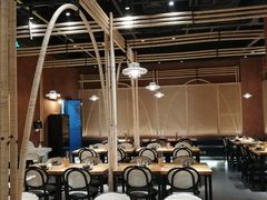 大堂-十三式重庆江湖菜(金茂览秀城店)