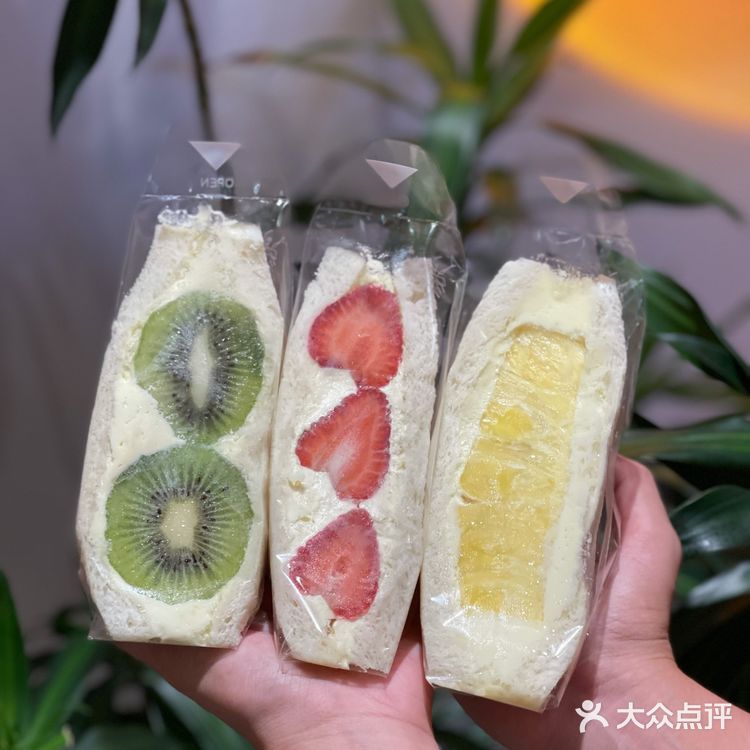 东莞探店🍡东莞终于🈶️日式爆火水果三文治