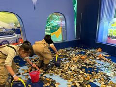 -泡泡玛特POPMART(上海环球港店)