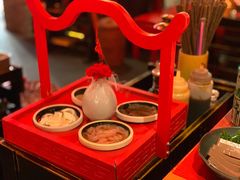 谭公四宝-谭鸭血老火锅·匠心(环球港旗舰店)