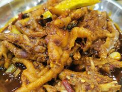 -江城燕子大排档(江汉路步行街店)