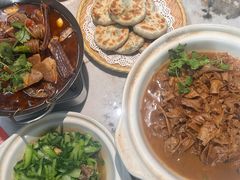 肉烧笋干锅-又见炊烟私房菜(敬亭路店)