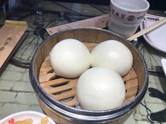 蛋黄流沙包-蟹蟹潮汕砂锅粥(食八方美食城店)