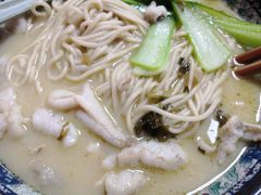 -明呈黄鱼面馆(斜土路店)
