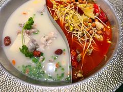 -麻田会 ·牛蛙火锅(珠江新城维家思广场店)