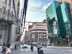 -星巴克(上海虹桥站2A检票口)