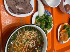 -德元兰州纯汤牛肉面(深圳首店)