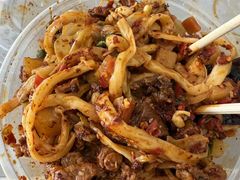 剁椒牛肉面-王菊美食街·王菊面馆(总店)