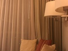 -上海浦东康桥绿地假日酒店