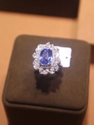 -恒阳珠宝·高级定制镶嵌·天然彩宝·天然钻石(南京西路店)