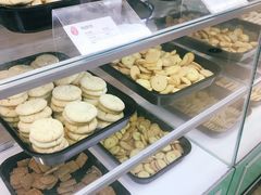 -上海哈尔滨食品厂(合生汇店)