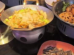 -川流不息·地道川菜·小龙虾(新松江路店)