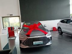 -比亚迪上海弘仁4S(杨浦店)