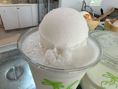 经典椰子冰沙-Co+Nut+Ink(圣淘沙店)