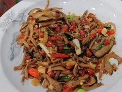 -湖南人家湘菜馆(镇江路店)